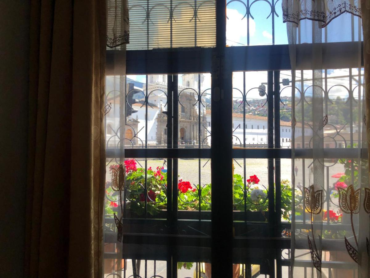 Hostal Benalcazar Quito Eksteriør billede